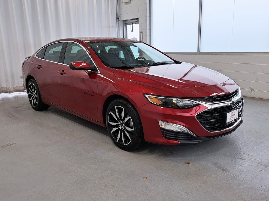 2022 Chevrolet Malibu RS photo 4