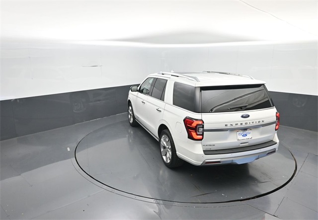 2022 Ford Expedition Platinum photo 26