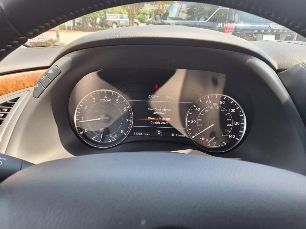 2024 Nissan Armada SL photo 14