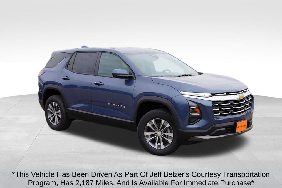 2026 Chevrolet Equinox LT's photo