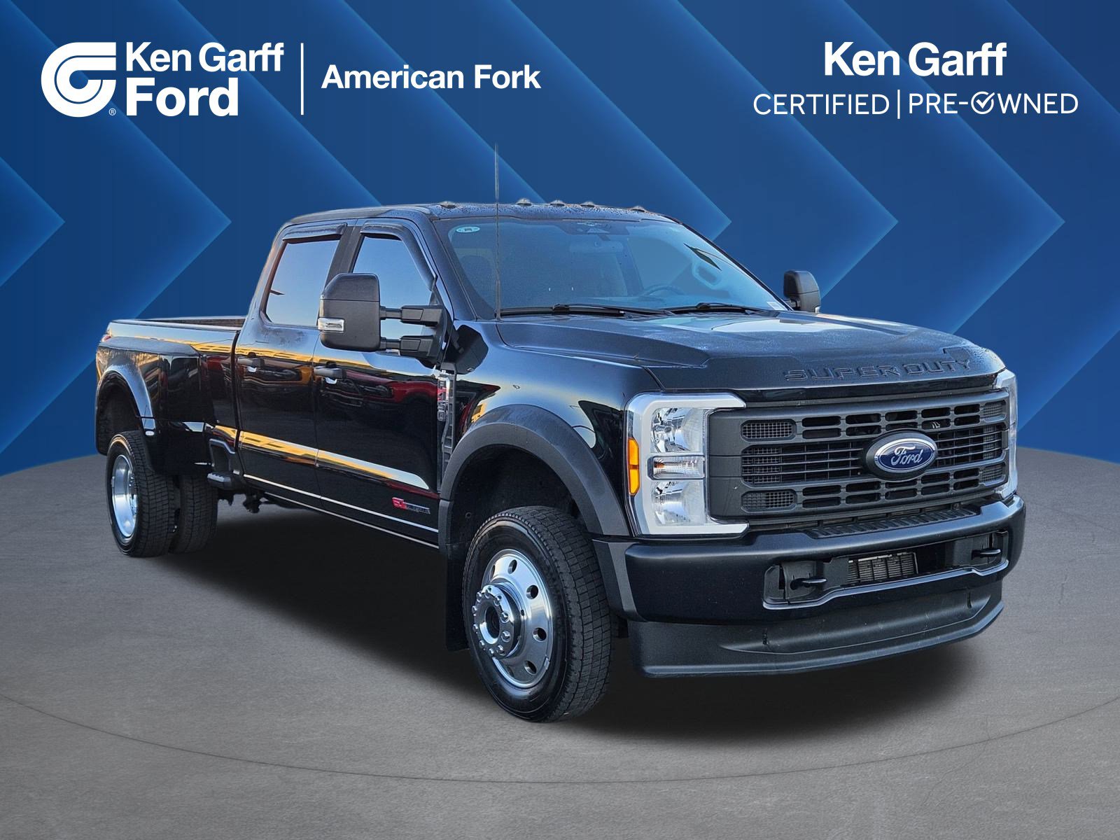 2023 Ford F-450 Super Duty XL's photo