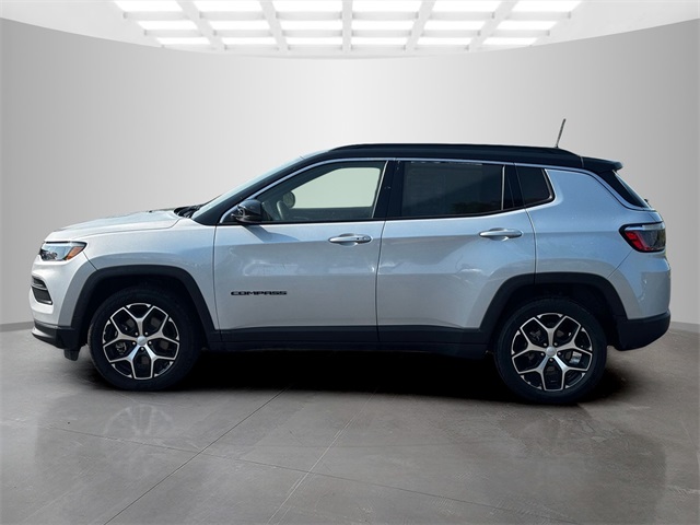 2024 Jeep Compass Limited photo 4
