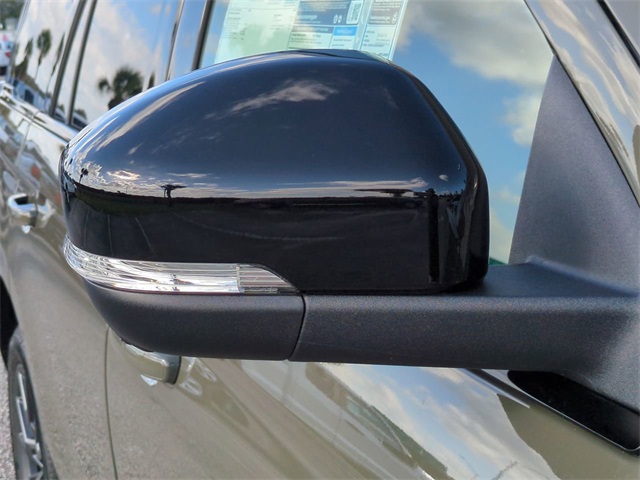 2025 Ford Expedition Platinum photo 9