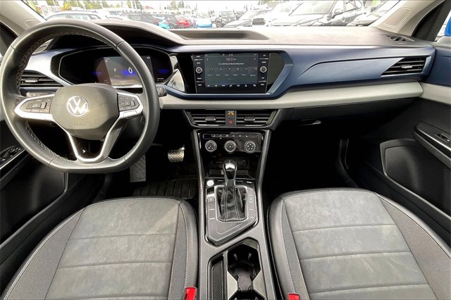 2023 Volkswagen Taos SE photo 12