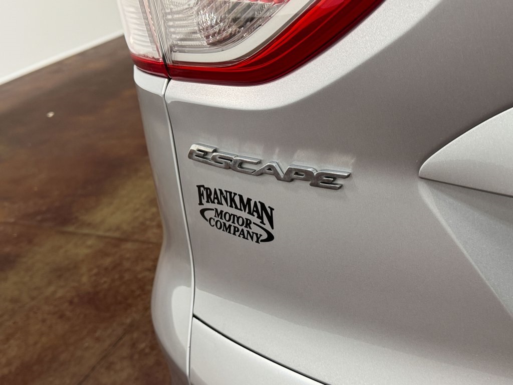 2015 Ford Escape SE photo 48