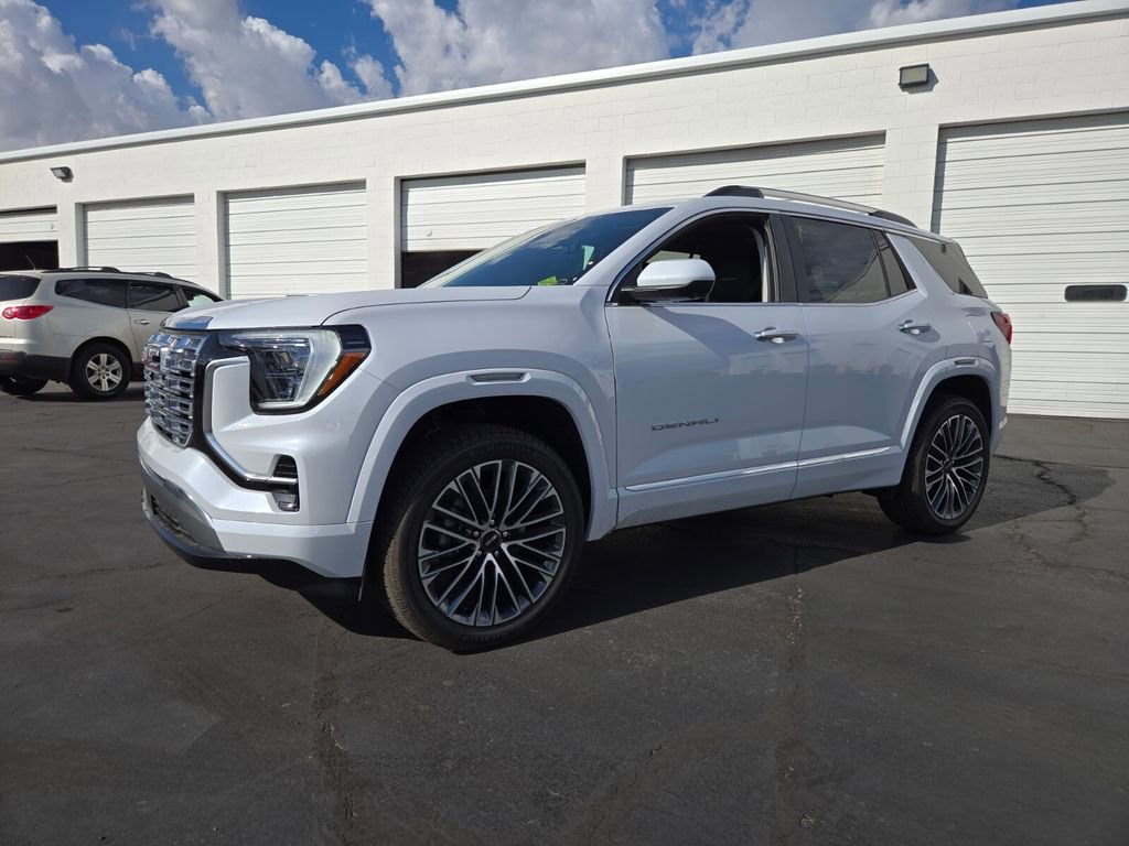 2026 Gmc Terrain Denali photo 2