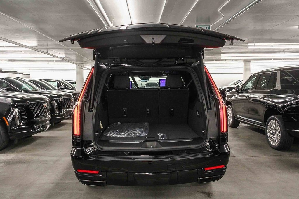 2026 Cadillac Escalade ESV Platinum Sport photo 23