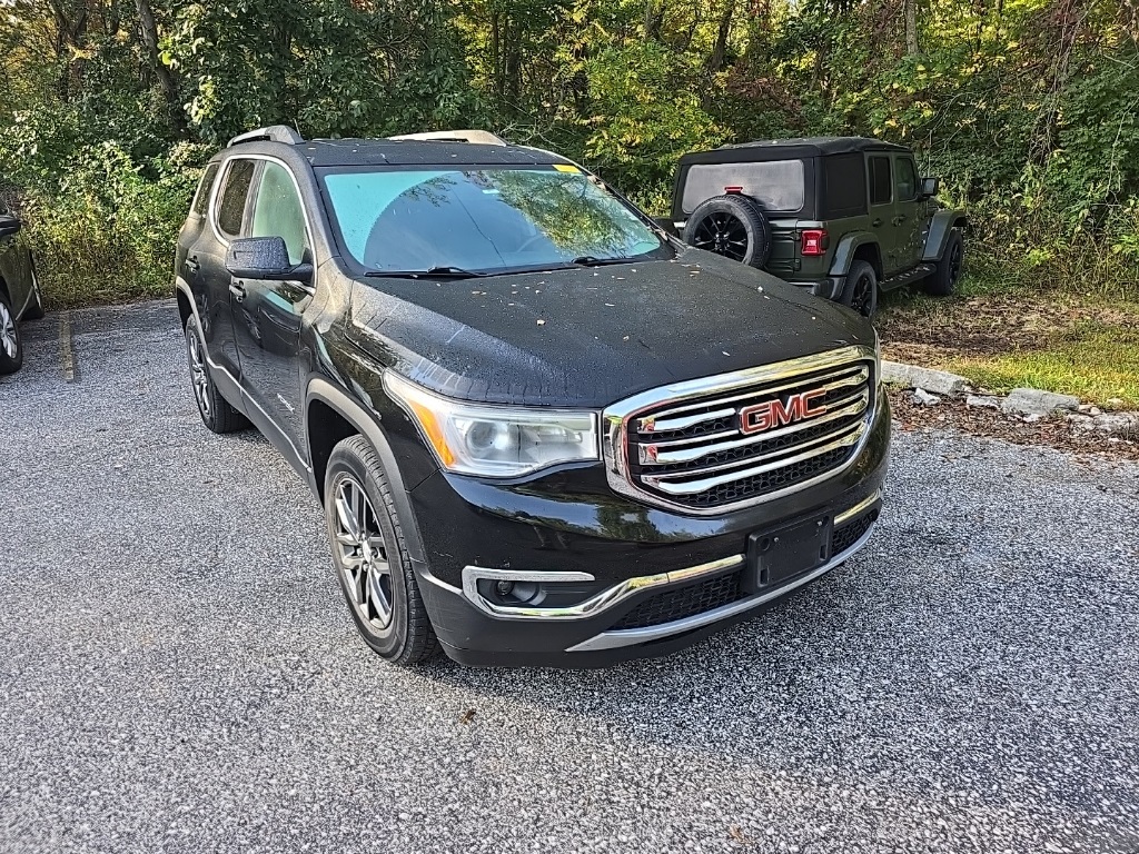 2017 Gmc Acadia SLT photo 2