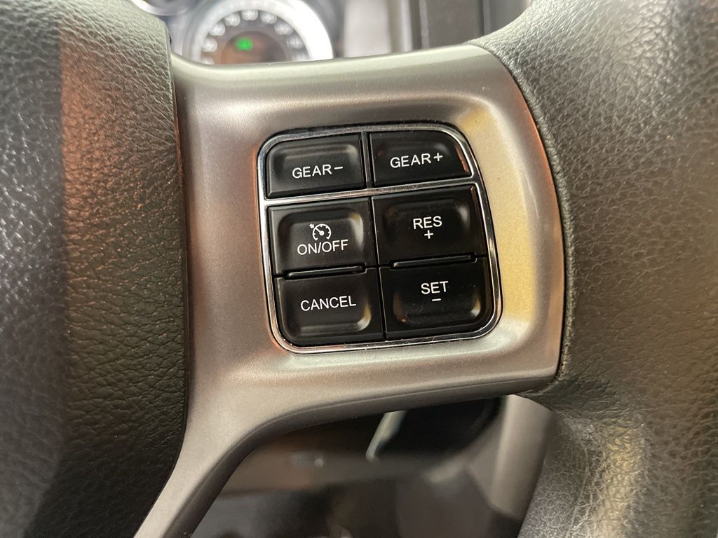 2023 Ram 1500 Classic Warlock photo 24