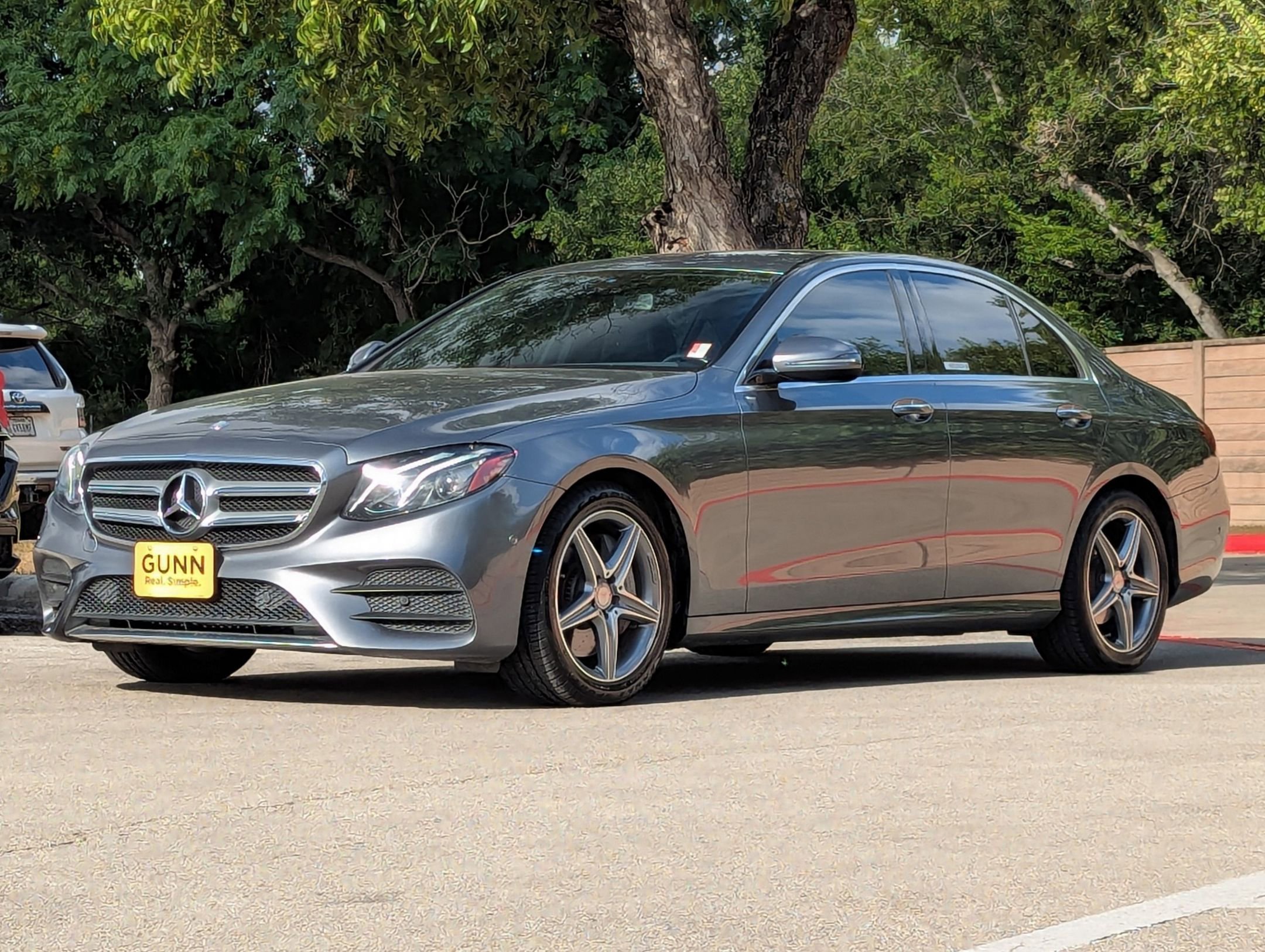 2017 Mercedes Benz E 300 Sport photo 2