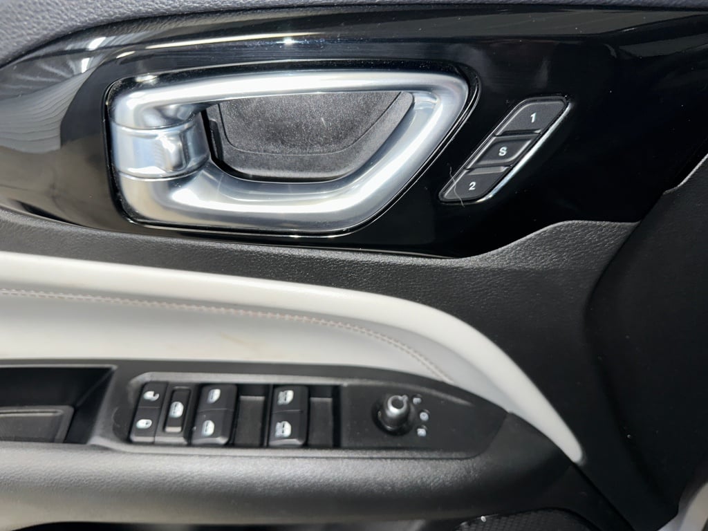 2022 Jeep Compass Limited photo 3