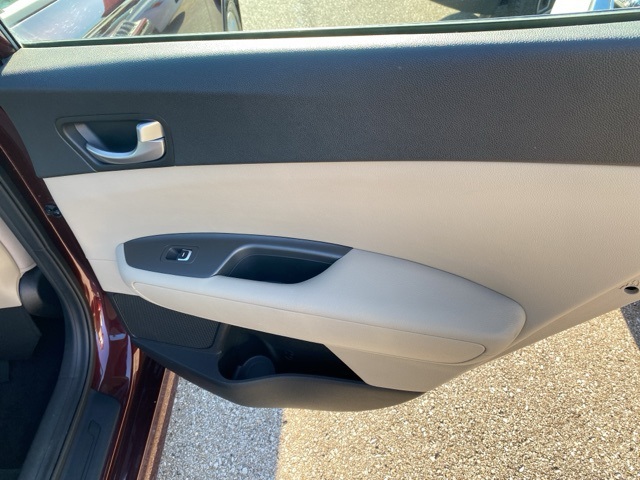 2016 Kia Optima LX photo 24
