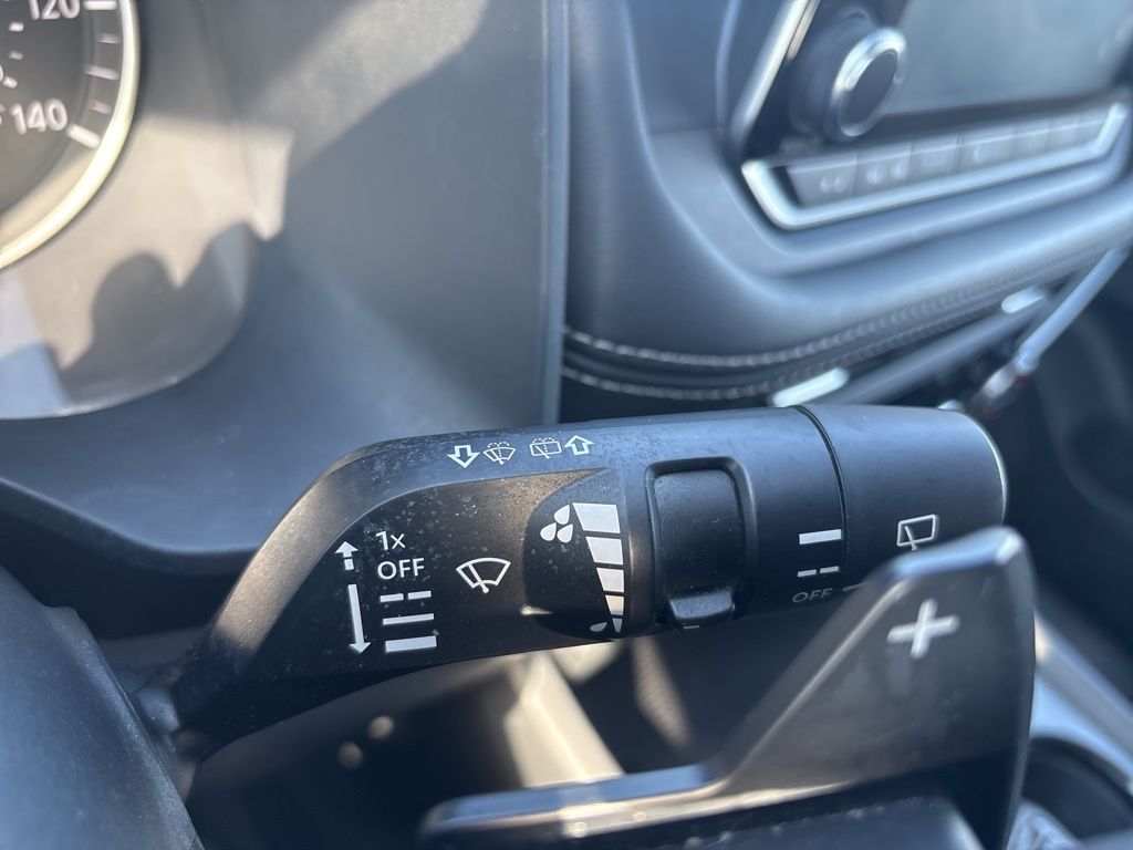 2023 Nissan Rogue SV photo 20