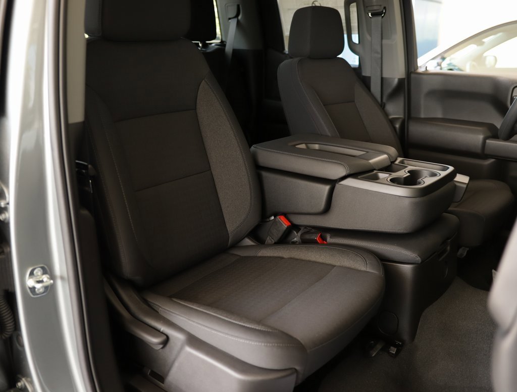 2026 Chevrolet Silverado 1500 Custom photo 28
