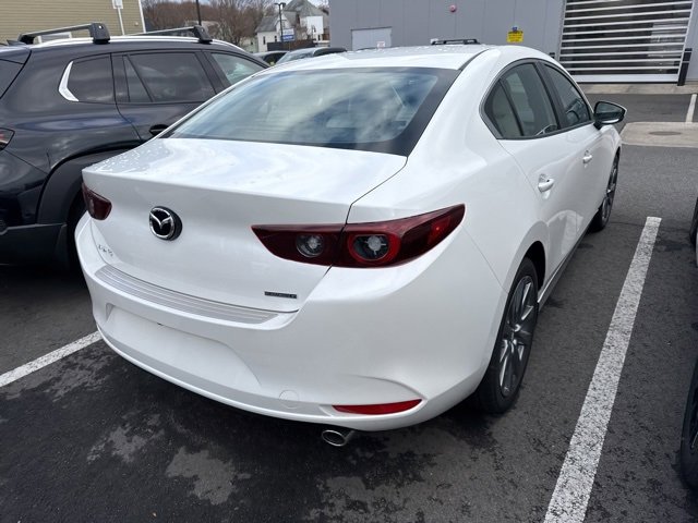 2025 Mazda Mazda3 Sedan 2.5 s Preferred photo 3