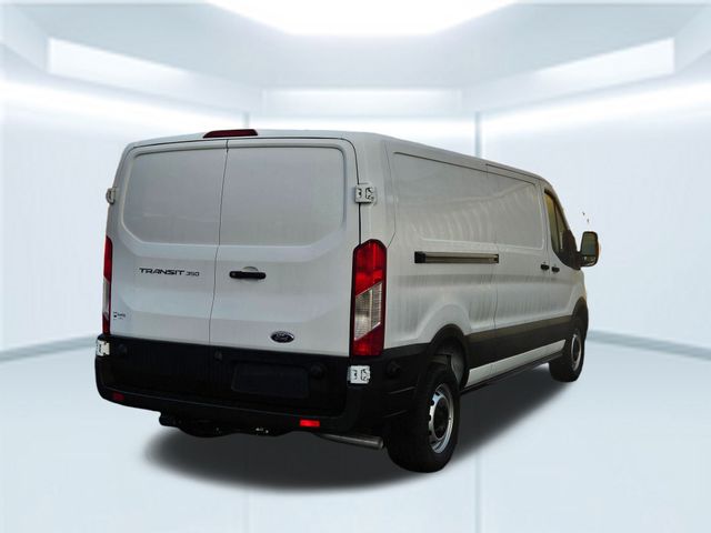 2024 Ford Transit photo 4