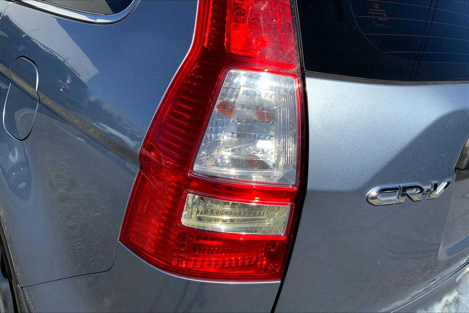 2010 Honda CR-V LX photo 23