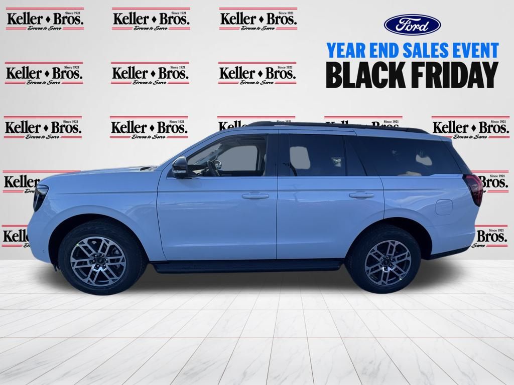 2025 Ford Expedition photo 4