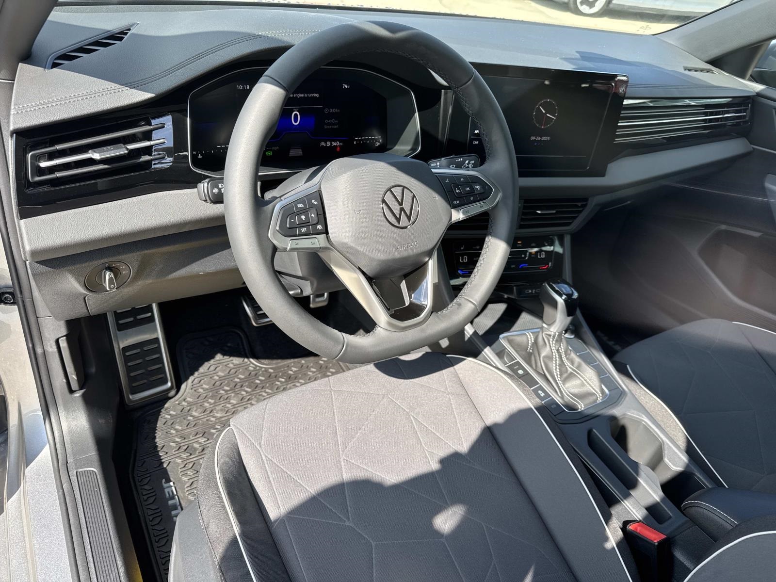 2026 Volkswagen Jetta 1.5T Sport photo 10