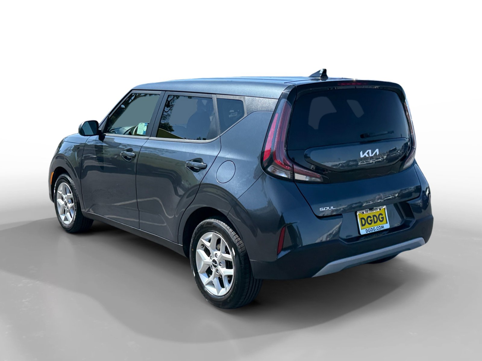 2023 Kia Soul LX photo 3