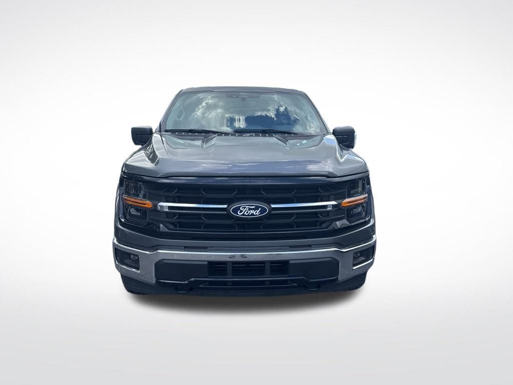 2024 Ford F-150 XLT photo 3