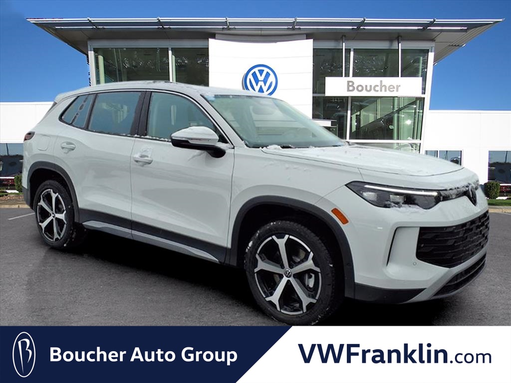 2026 Volkswagen Tiguan SE's photo