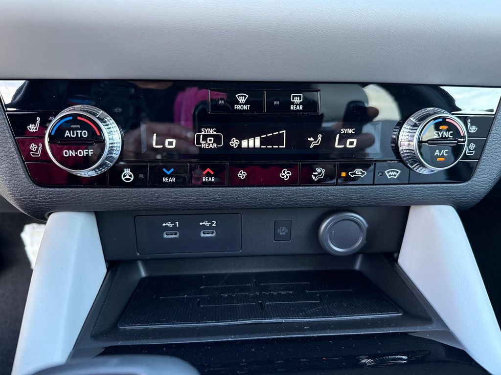 2025 Mitsubishi Outlander SEL GT photo 27