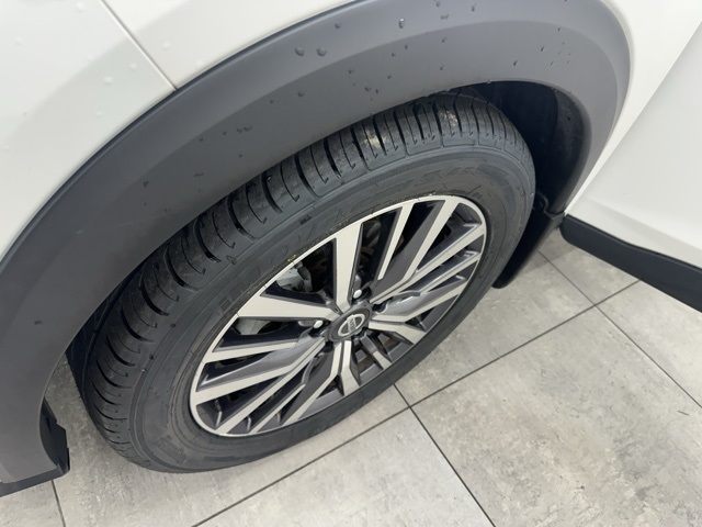 2021 Nissan Kicks SV photo 28