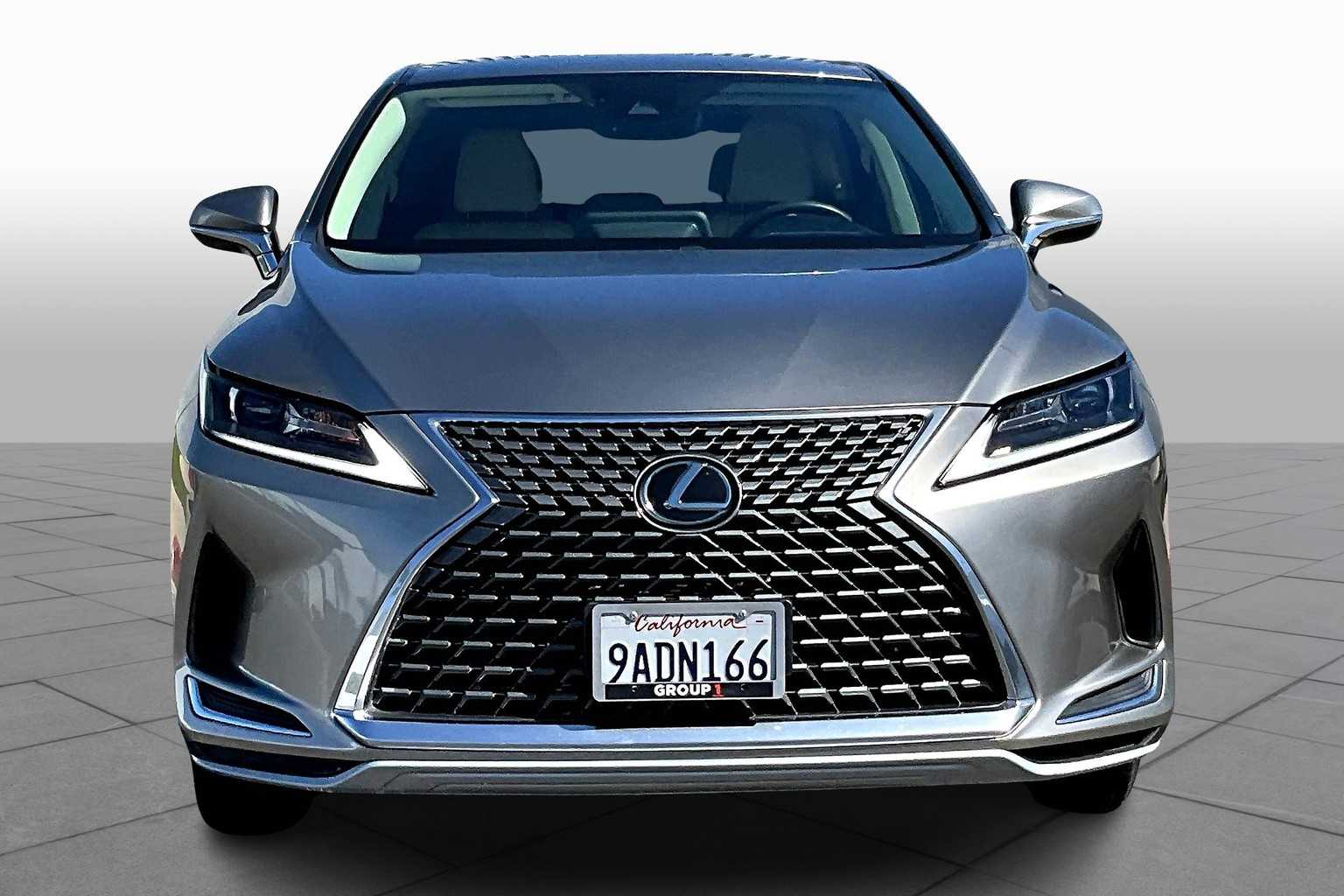 2022 Lexus RX photo 3