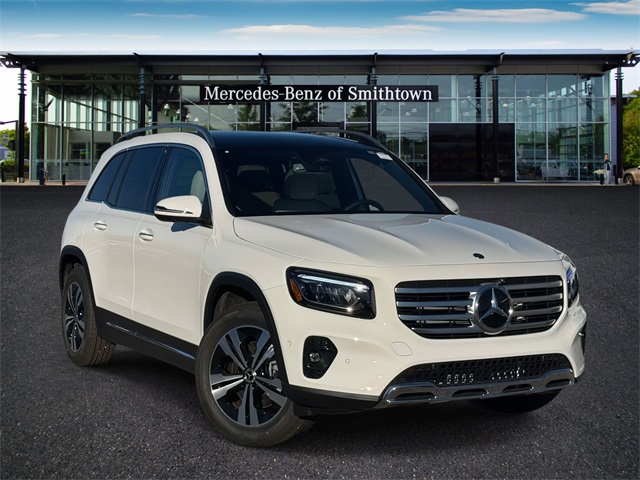 2026 Mercedes-Benz GLB GLB 250's photo