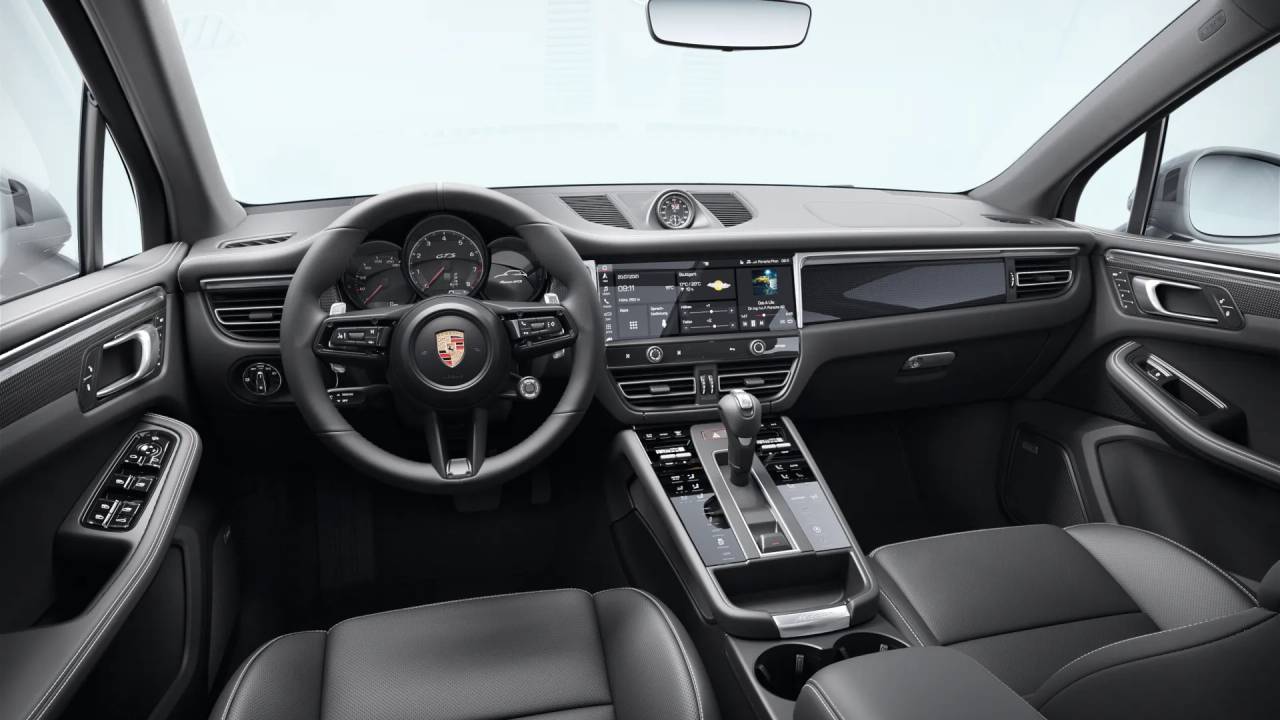2026 Porsche Macan GTS photo 10