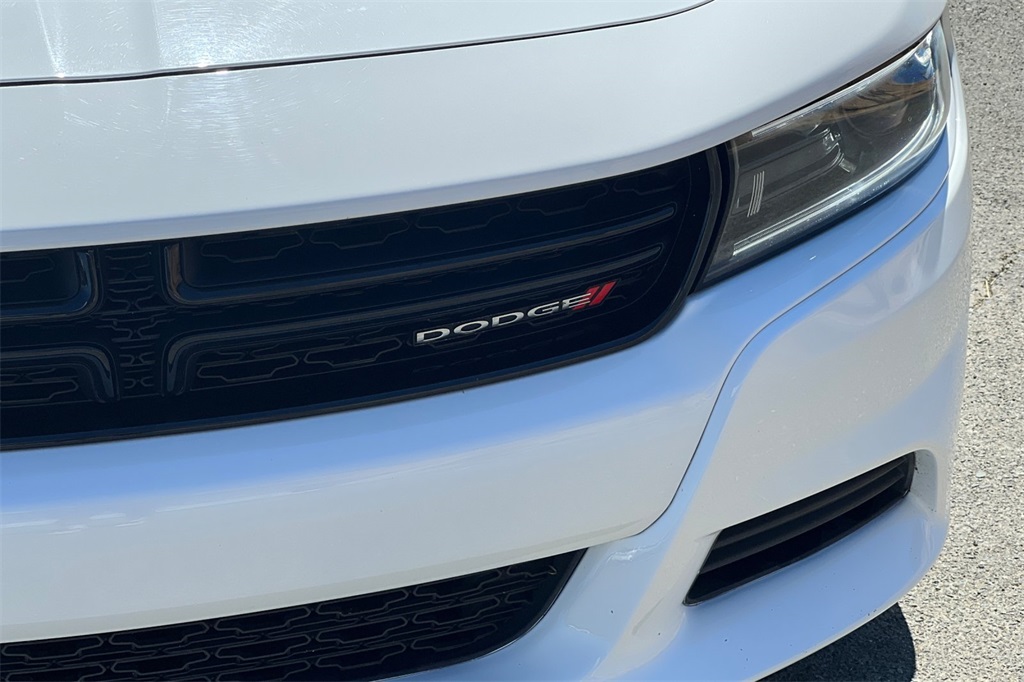 2022 Dodge Charger SXT photo 7