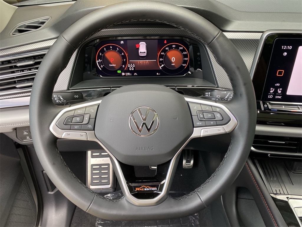 2025 Volkswagen Atlas Peak Edition SE photo 22