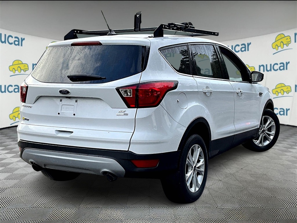 2019 Ford Escape SE photo 6