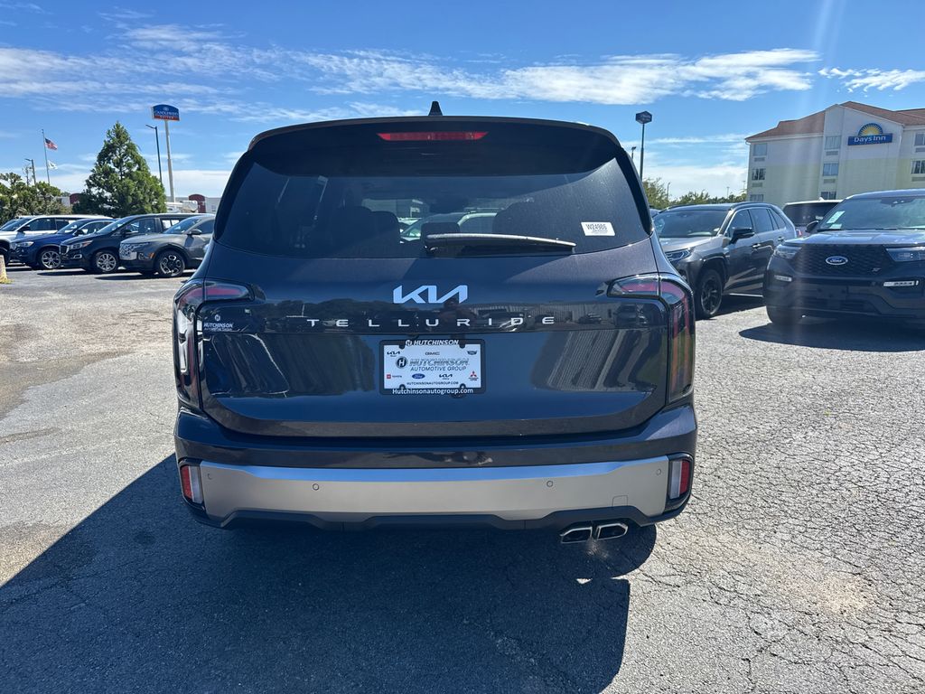 2025 Kia Telluride EX photo 2