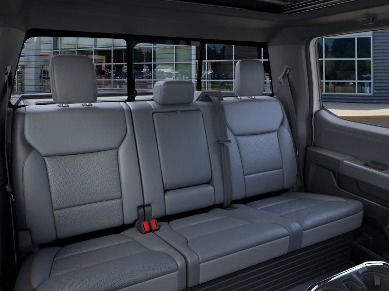 2025 Ford F-150 Lightning Lariat photo 11