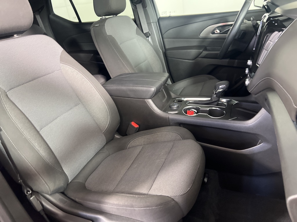 2023 Chevrolet Traverse Cloth 1LT photo 8