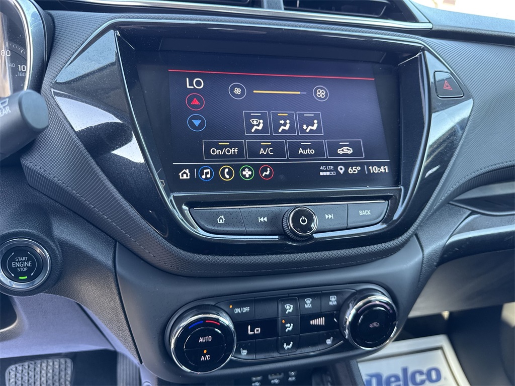 2022 Chevrolet Trailblazer LT photo 18