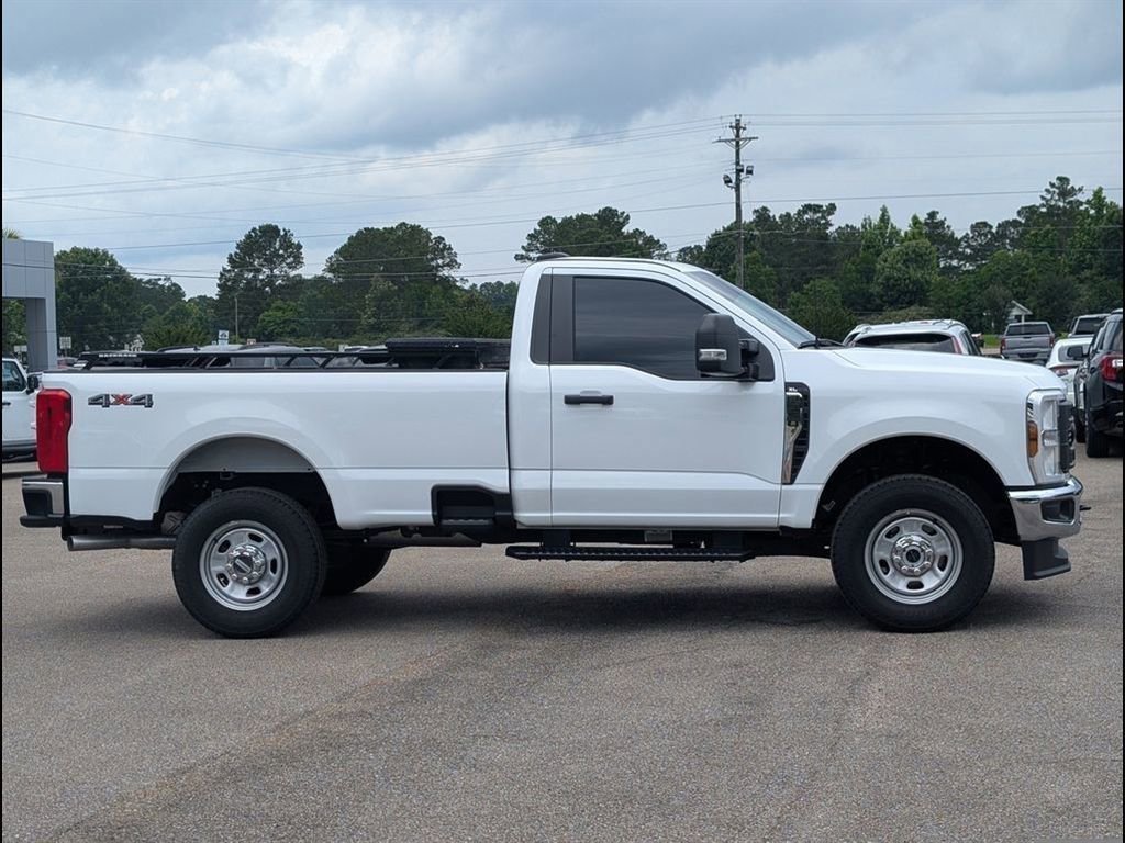2024 Ford F-350 XL photo 7