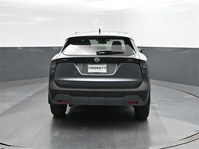 2026 Nissan Kicks SV photo 4