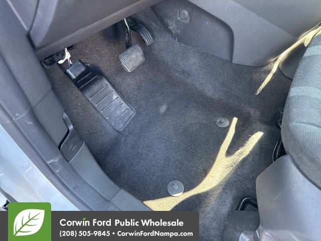 2014 Ford Transit Connect XLT photo 27