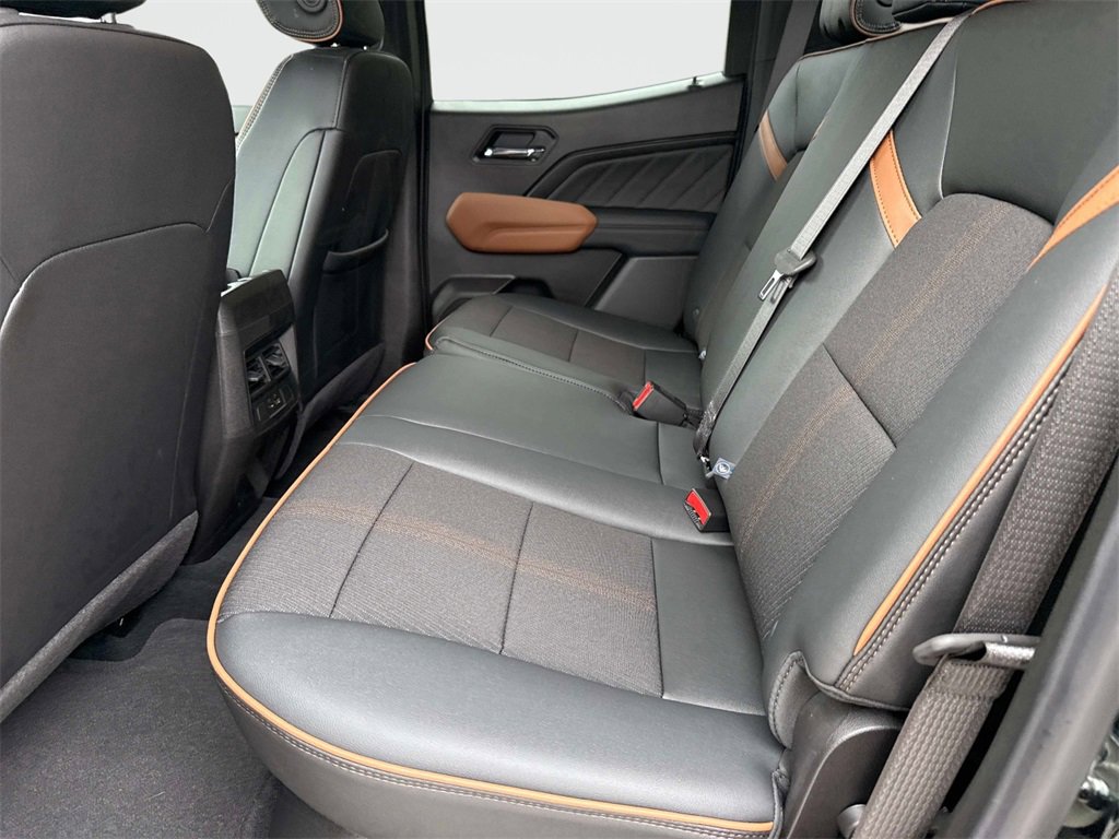 2025 Gmc Canyon AT4 photo 14