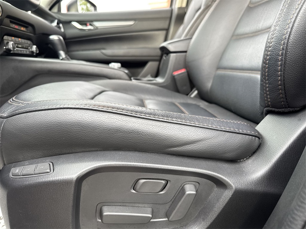 2022 Mazda CX-5 2.5 S Preferred photo 12