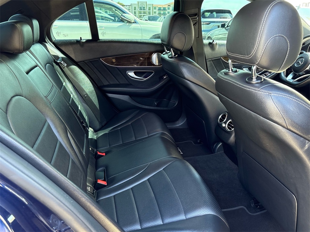 2020 Mercedes Benz C 300 photo 7