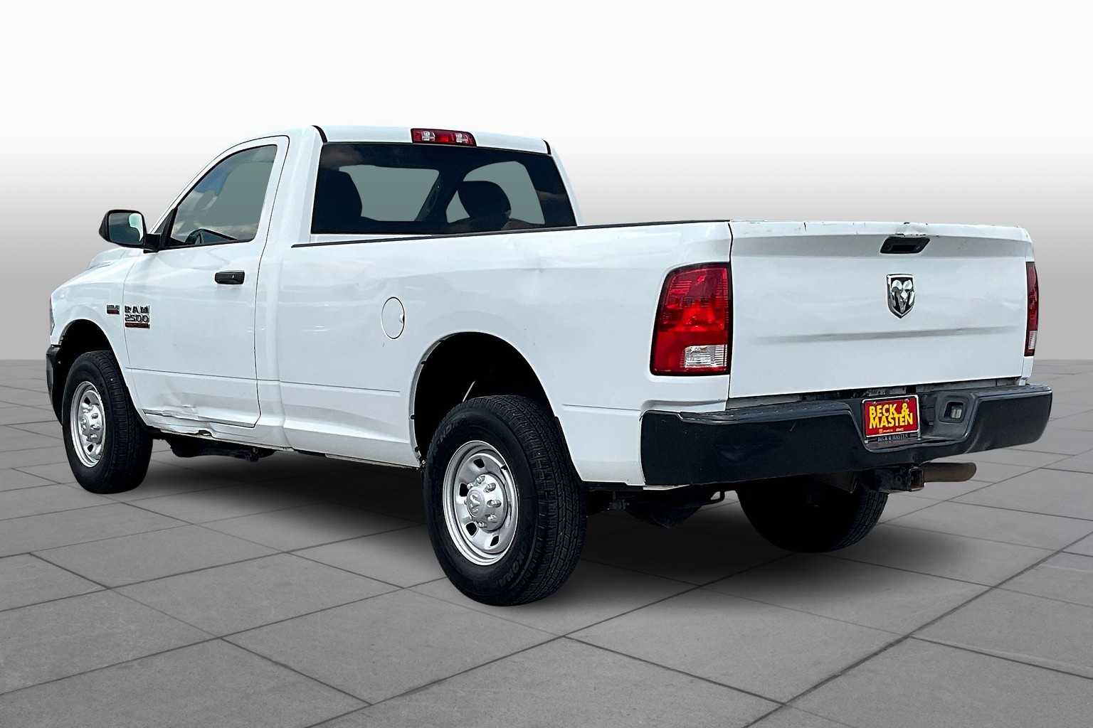 2018 Ram 2500 Tradesman photo 9