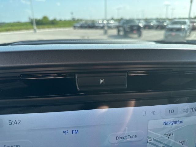 2025 Ford F-150 XLT photo 23