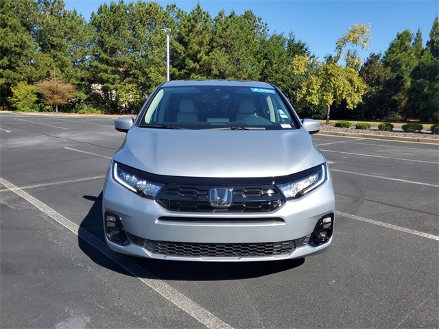 2025 Honda Odyssey Elite photo 2
