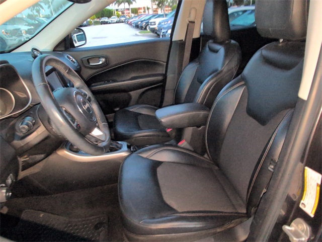 2017 Jeep Compass Latitude photo 6