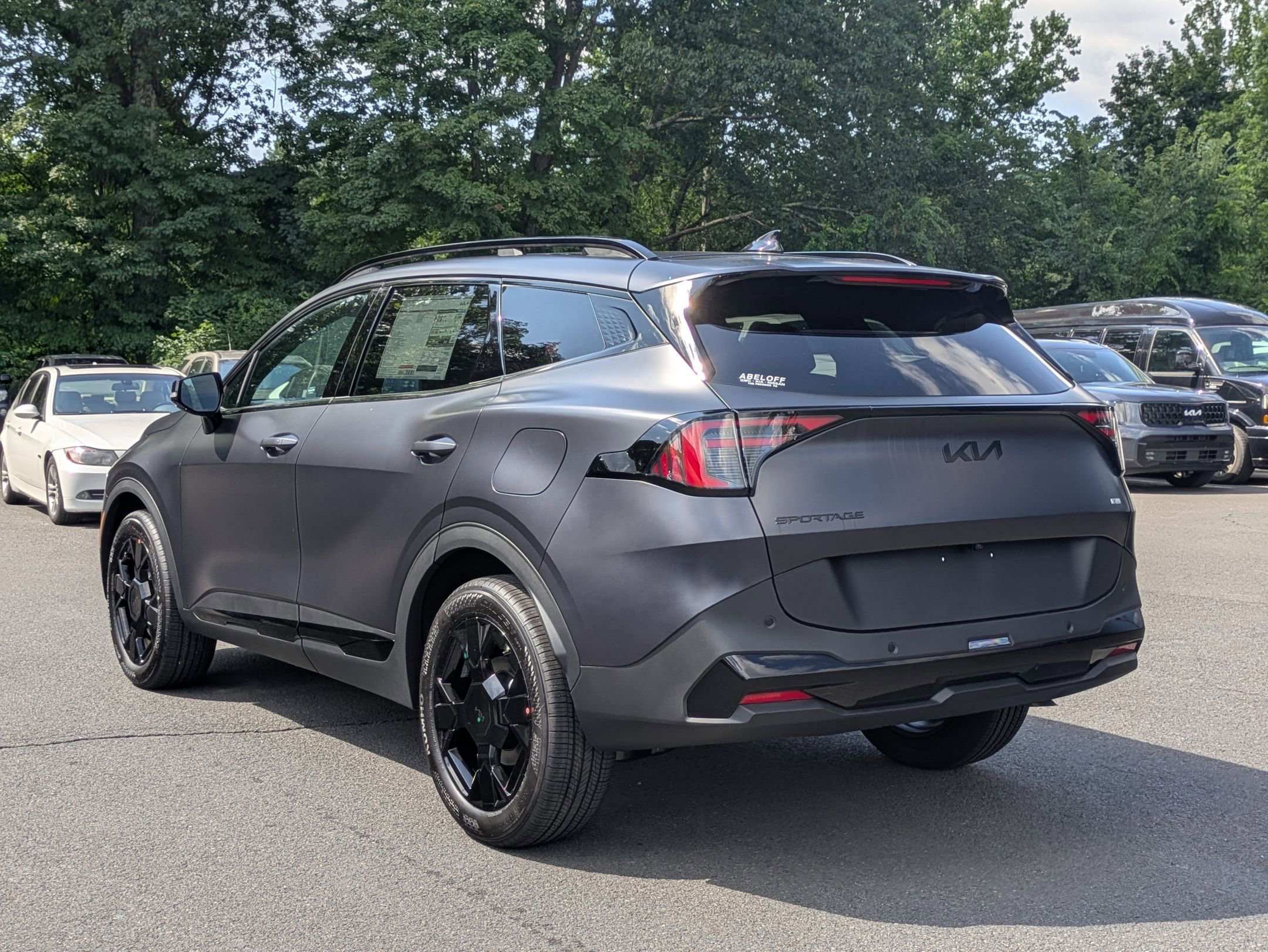 2026 Kia Sportage X-Line photo 3