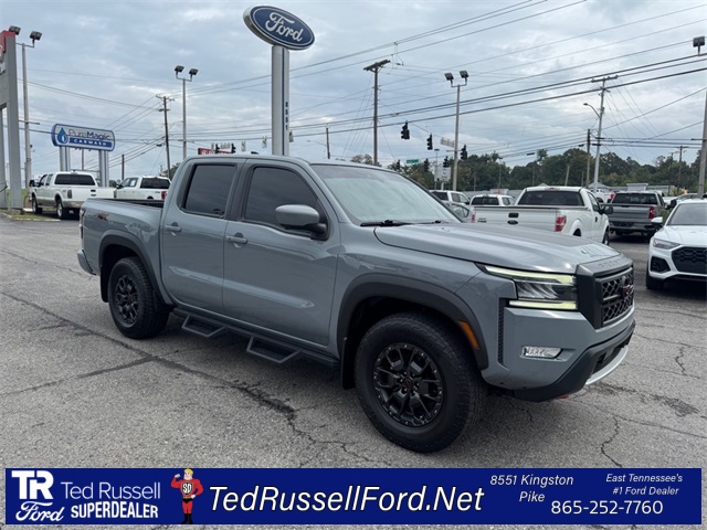 2023 Nissan Frontier PRO-4X photo 3